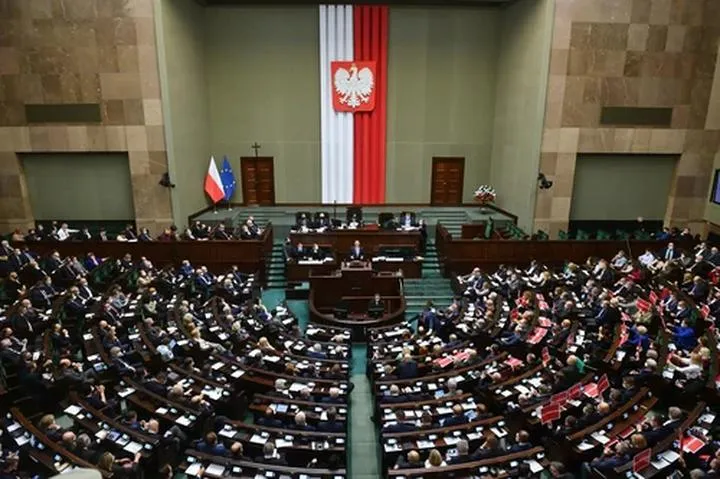 Co dzisiaj sejm uchwalił? Podsumowanie najważniejszych decyzji
