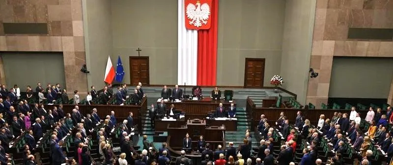 Co nowego dzisiaj w sejmie? Przegląd najważniejszych wydarzeń i decyzji