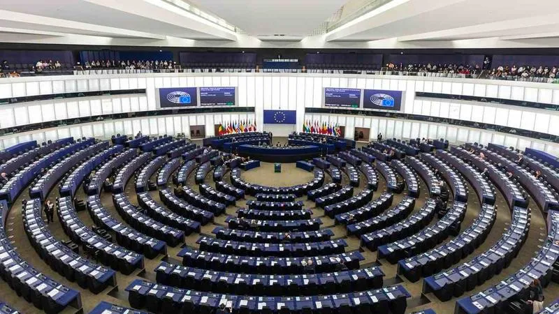 Ile polskich posłów reprezentuje nas w Parlamencie Europejskim?