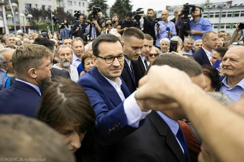 Kto ma największe poparcie w wyborach prezydenckich? Oto kluczowe informacje i analizy