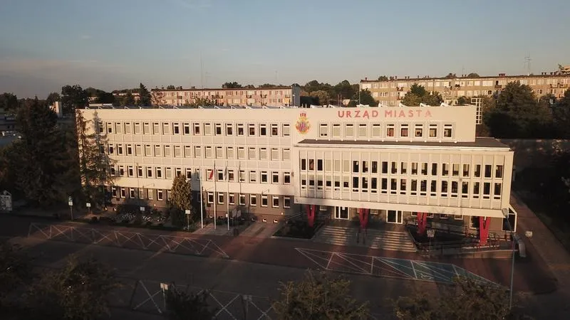 Kto wygrał wybory w Radomsku: pełne wyniki i analiza