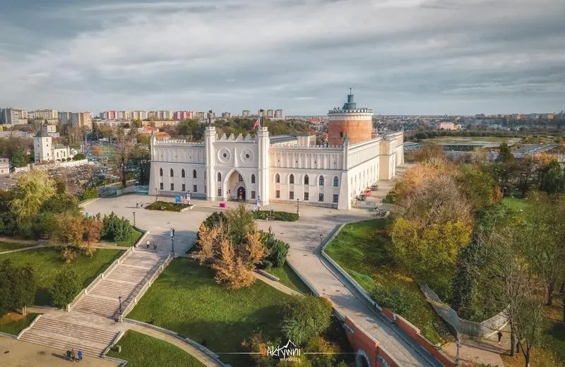 Kto z lubelskiego dostanie się do sejmu? Analiza kandydatów i ich szans