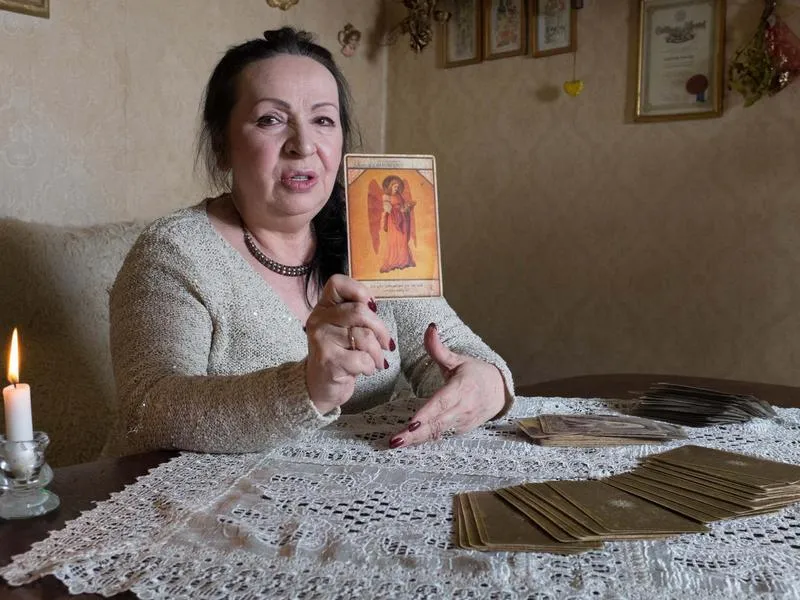 Przepowiednie dotyczące zwycięzcy wyborów 2026: kto ma szansę na triumf?