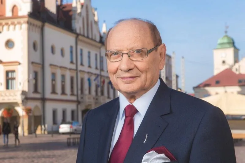 Konrad Fijołek