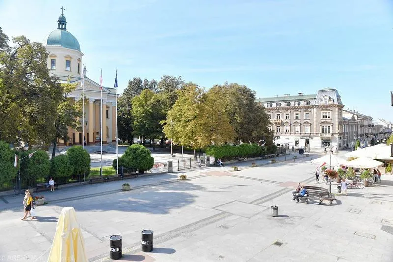 Szybki lunch Plac Konstytucji