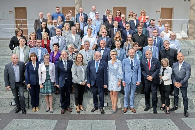 Wielka litera w nazwach